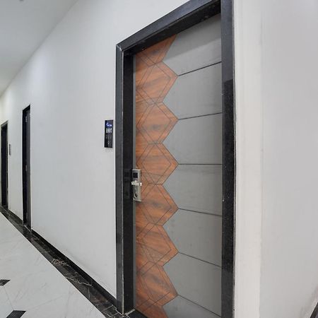 Townhouse Amanaka Formerly Hotel City Pride Rāipur エクステリア 写真
