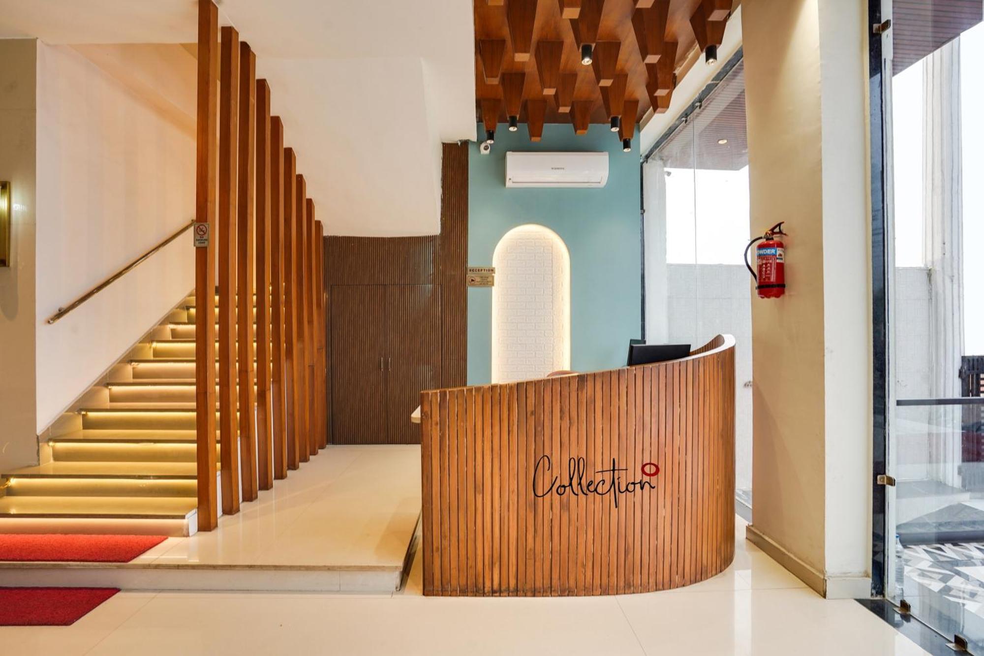 Townhouse Amanaka Formerly Hotel City Pride Rāipur エクステリア 写真